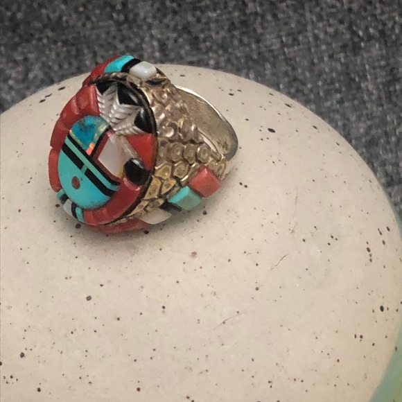 SOLD Vintage unique Navajo Turquoise Ring - Picture 3 of 10